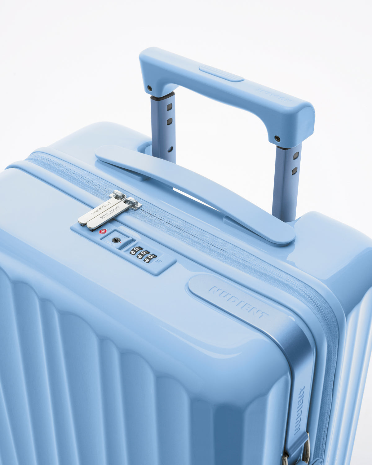 Bold Cabin Bag